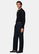 https://cdn.suitsupply.com/image/upload/b_rgb:efefef,c_fill,w_2600,h_3597/b_rgb:efefef,c_pad,dpr_1,w_850,h_1176,f_auto,q_auto,fl_progressive/products/Trousers/default/Summer/B3043_103.jpg